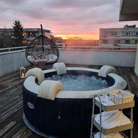 Apartmán Arad Wellness Exteriér fotografie